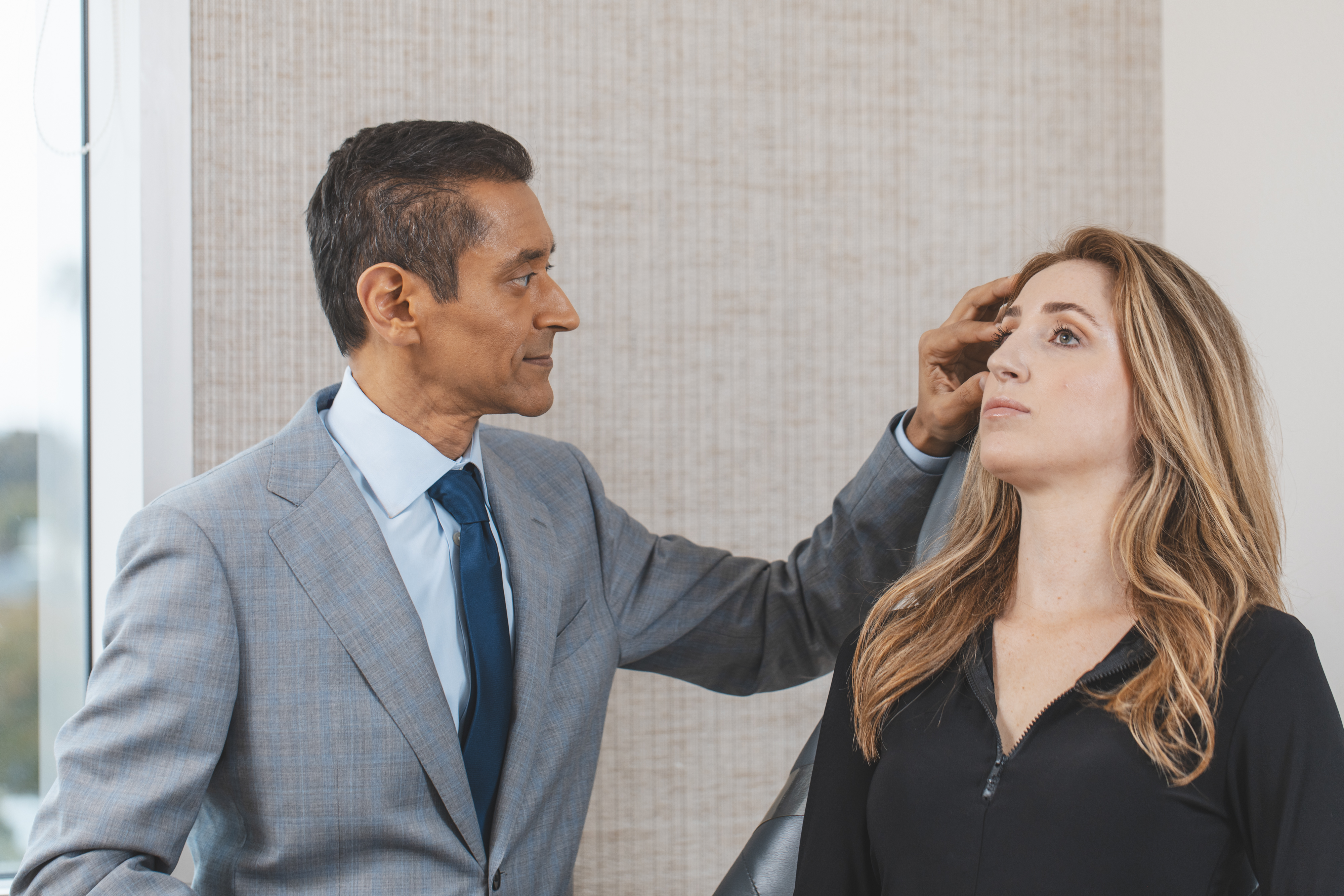 Under-Eye Volume Restoration: Combining Fat Transfer & Lower Blepharoplasty